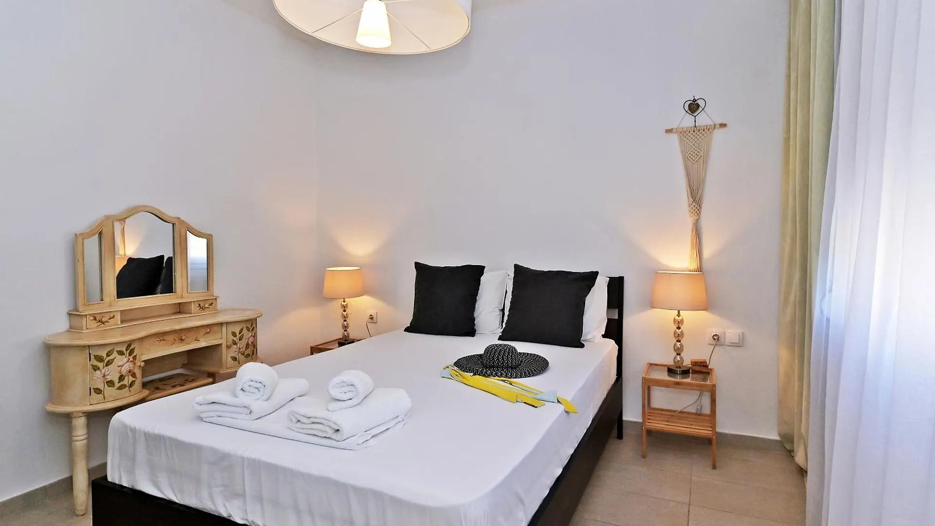 Joanna'S Stone House Villa Nea Poteidaia 0*,  Greece
